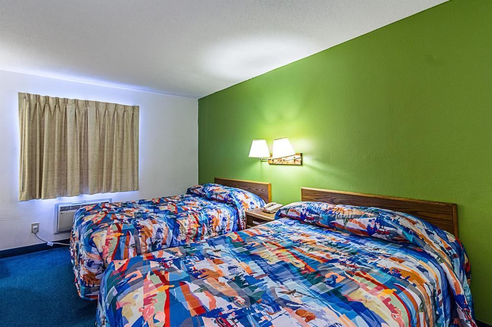 Motel 6-Fargo, ND - South Exterior foto